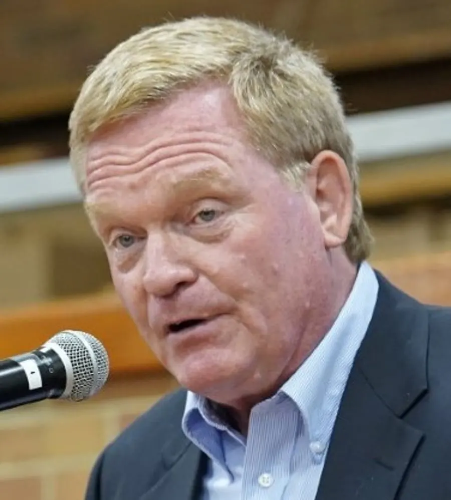 Coach Pete Gillen
