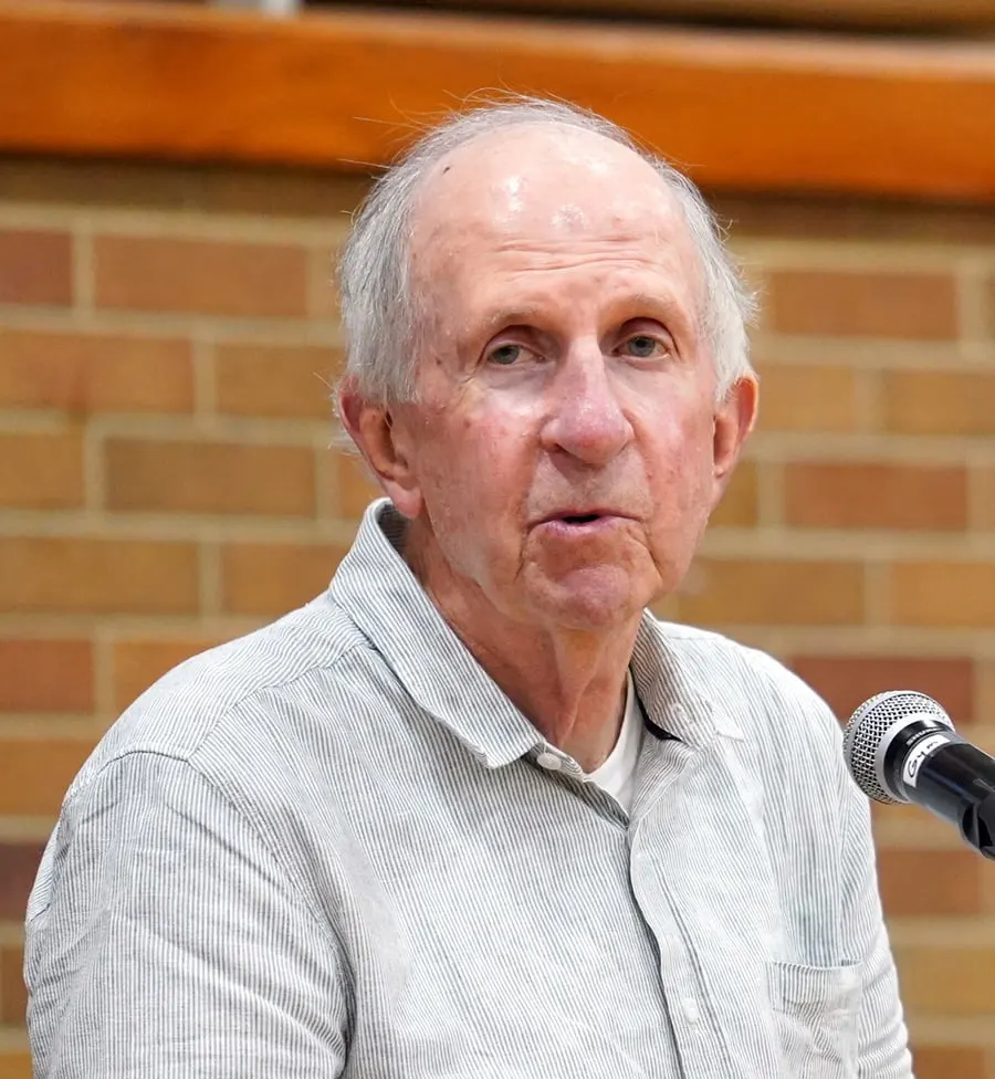 Coach Steve Konchalski